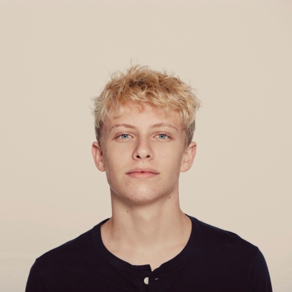 Meet your Posher, Nick